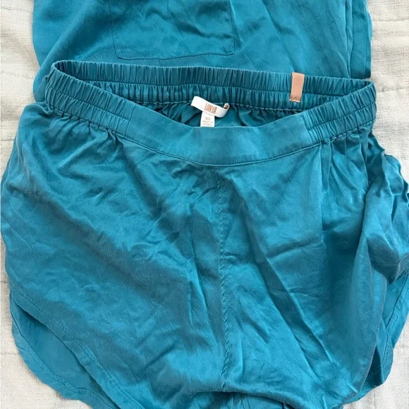 LUNYA Washable Silk Tee Short Set in piquant teal - Picture 3 of 4